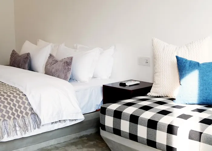 Hotel Serenity