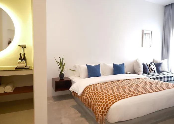 Serenity Hotel 4*